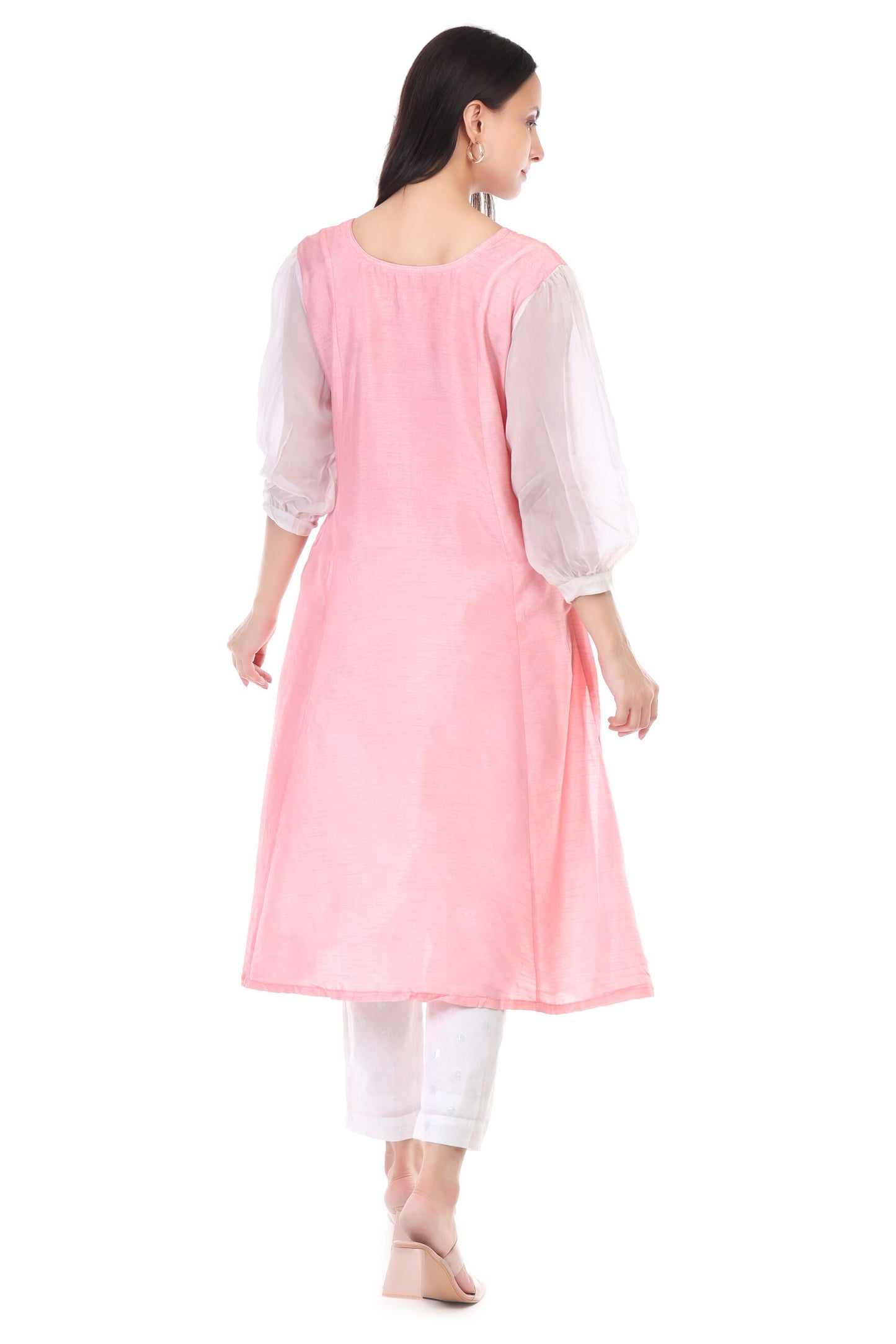 Dola silk kurta set with orgenzza sleeves