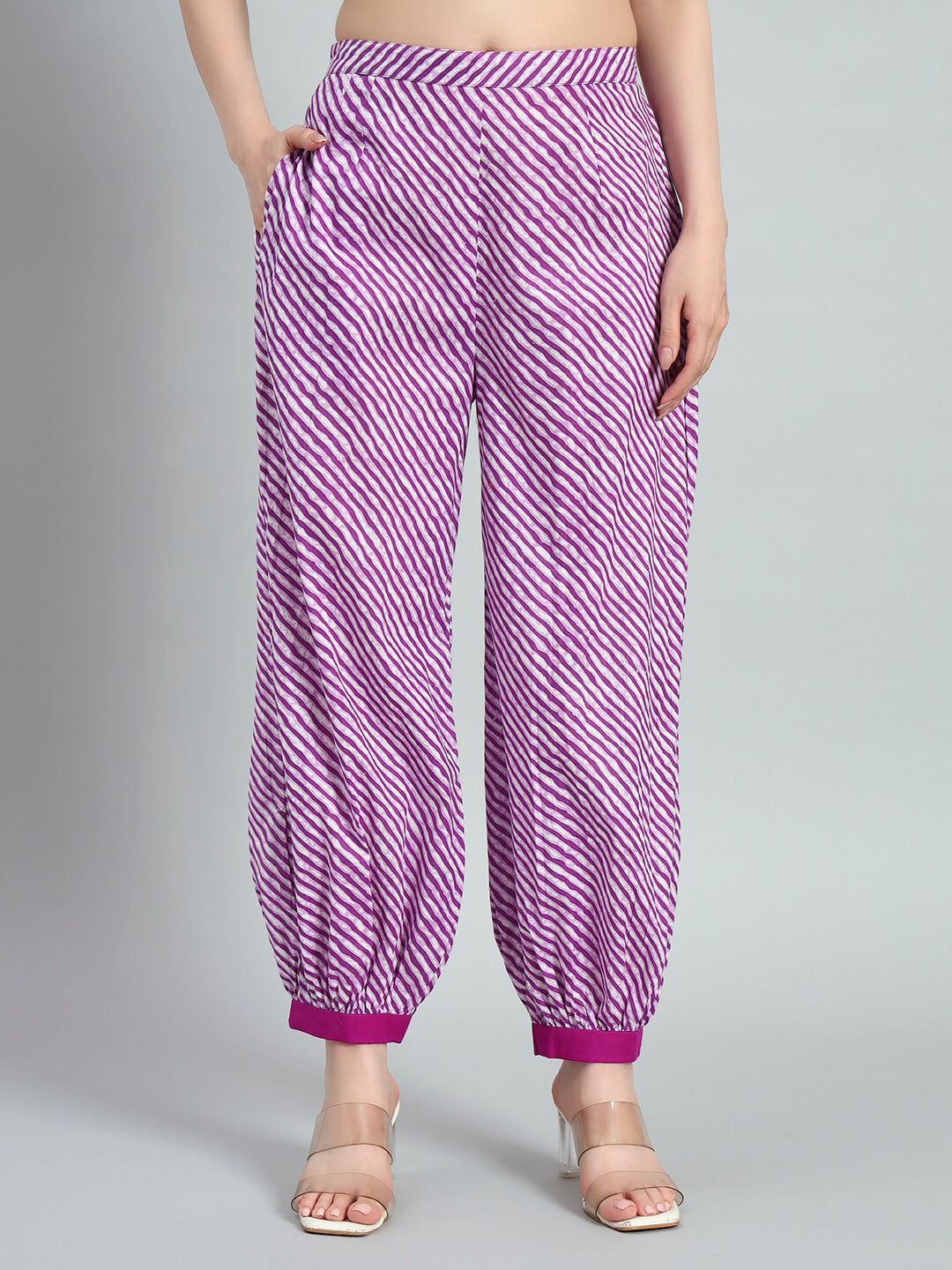 Plain Kurta With Leheria Afghani Salwar