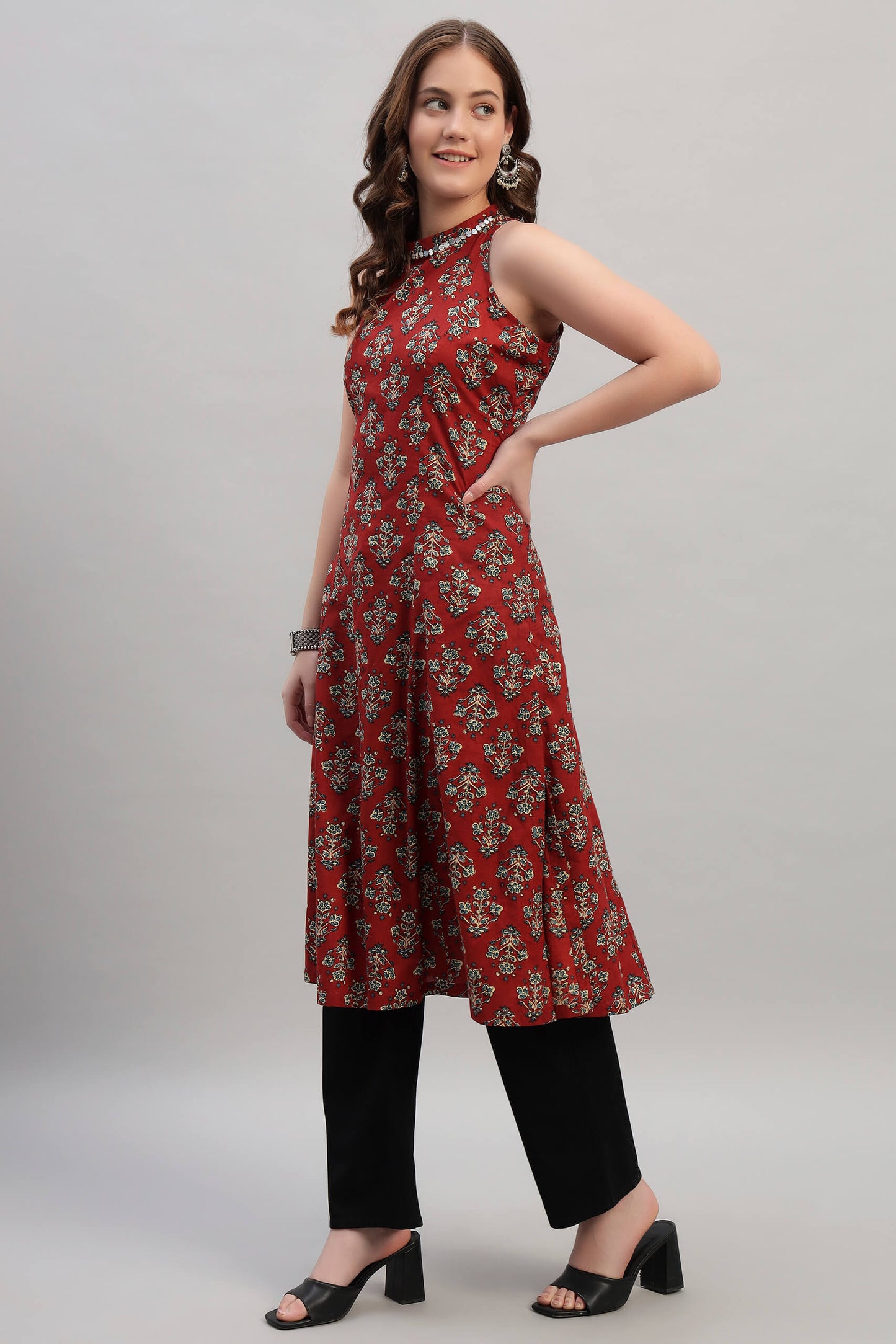 Hand Block Cotton Holter Neck Kurta Set