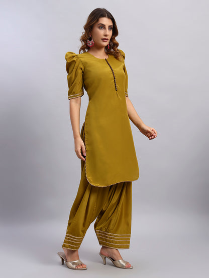 Crepe Silk Kurta and Farsi Salwar with Organza Dupatta