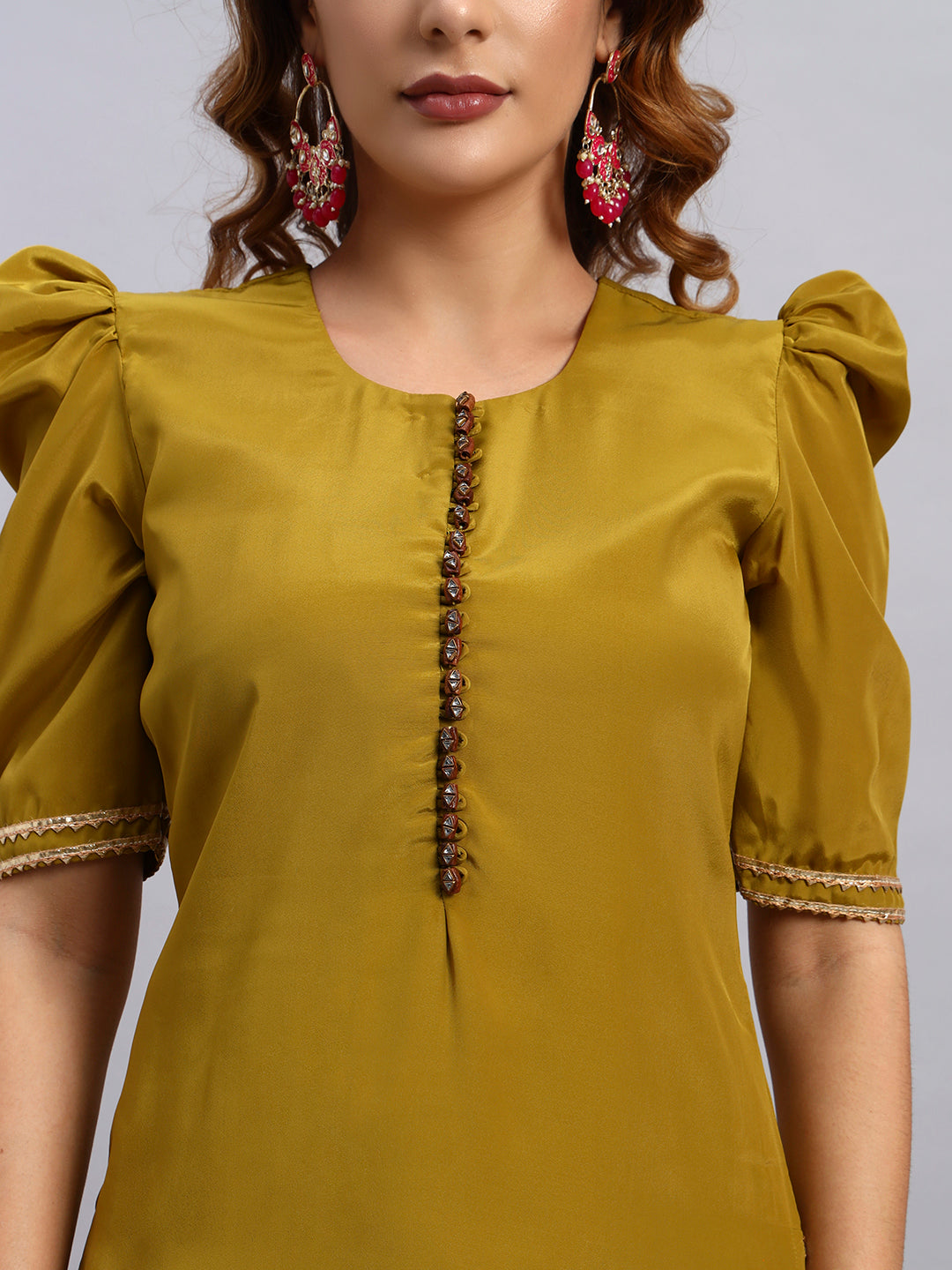 Crepe Silk Kurta and Farsi Salwar with Organza Dupatta