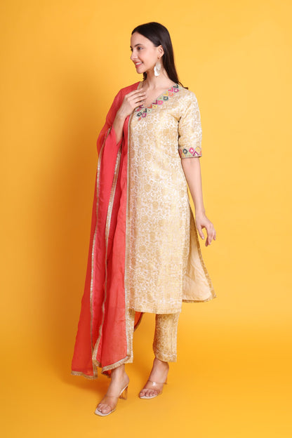 Banarasi silk kurta with Pant and Lace Work