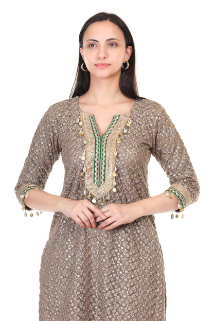 Embroided kurta set