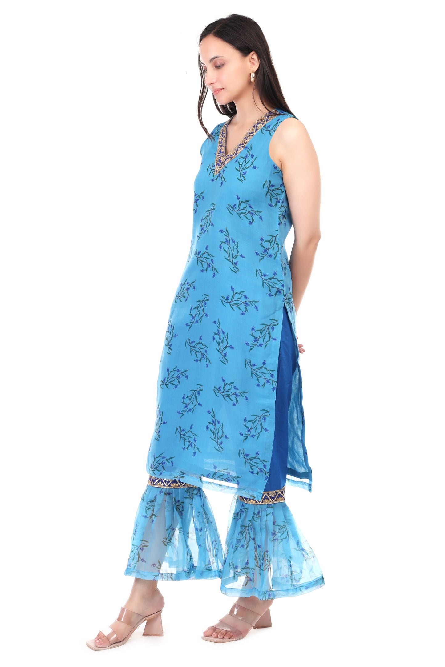 Orgenzza sleeveless kurta with sharara pant