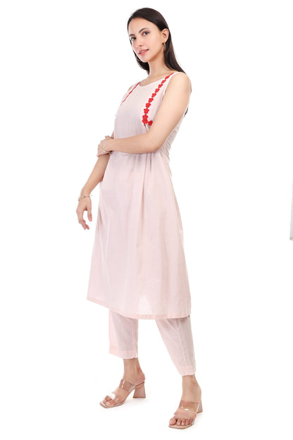 Cambric cotton sleeveless kurta set with lace work