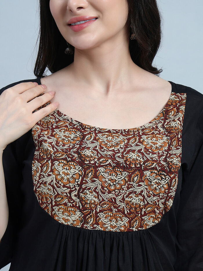 A-Line Gethered Cotton Kurta Set - Image 6