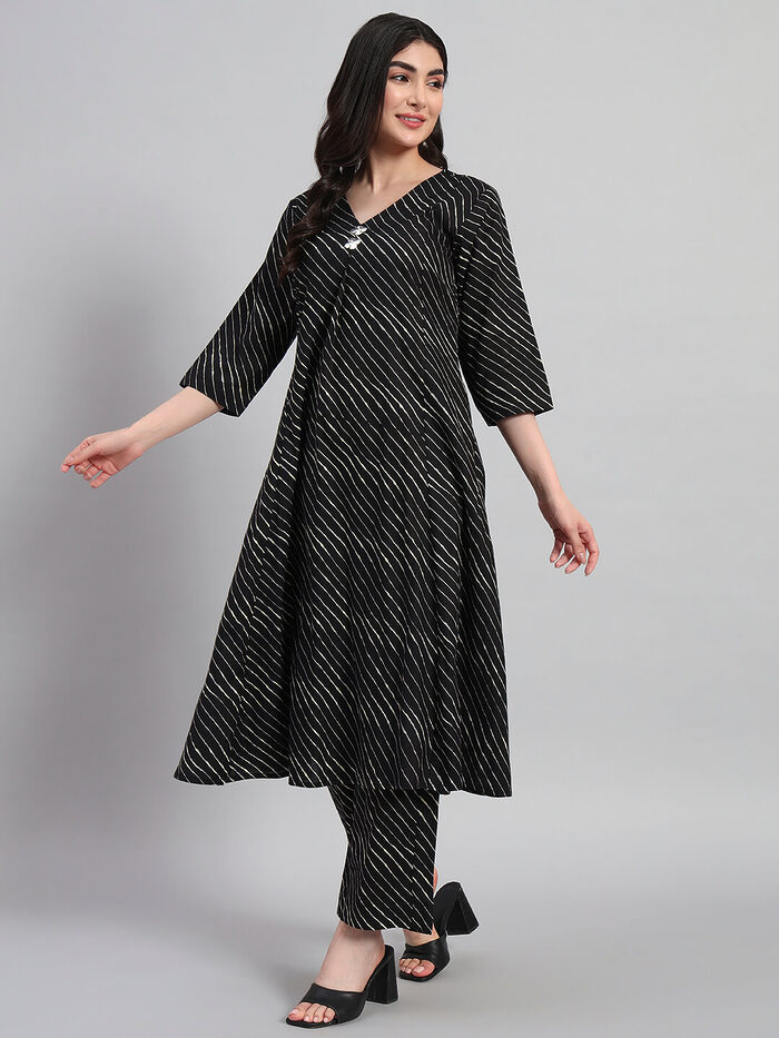 Hand Block Leheria Cotton Kurta Set - Image 2