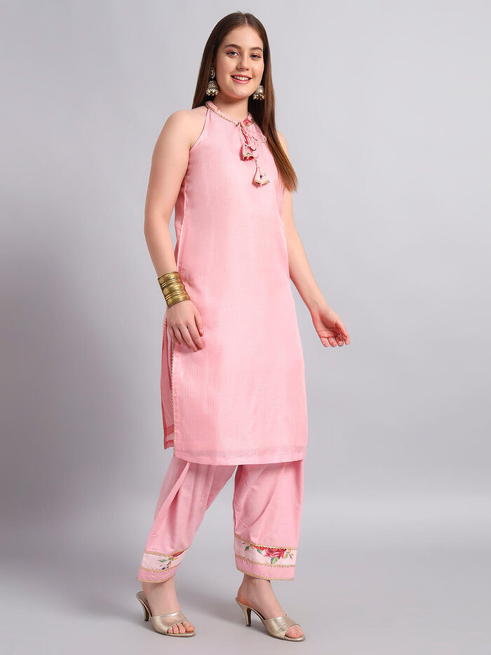 Kotadoria Kurta Set with Organza Floral Dupatta - Image 4